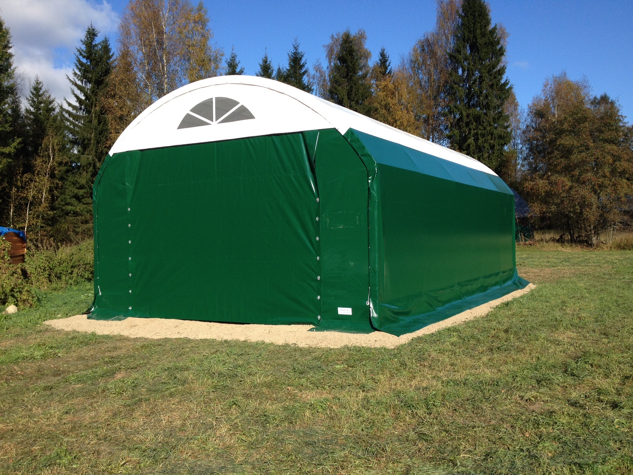 Landtek Hall 6x10x2m. Säilytystilaa harrasteautoille jne! - Landtek