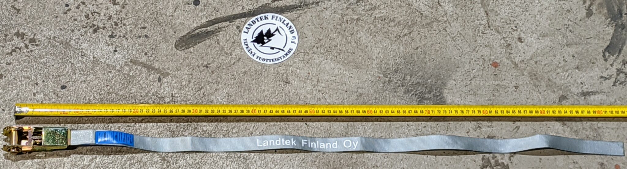Landtek sidontaliina räikällä. - Landtek
