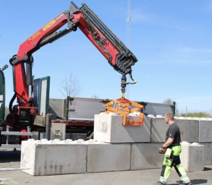 Betonileegot Landtek halleihin - Landtek