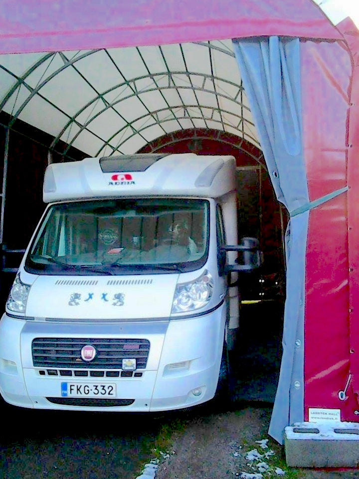 Landtek Hall 6x10m. Pihavarasto asuntoautolle, veneelle jne - Landtek