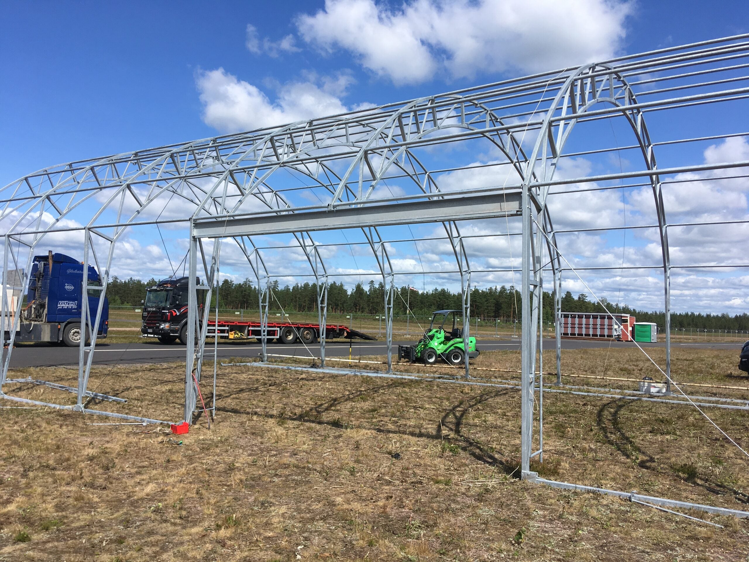 Landtek Pressuhalli 12x20x3,5 - Landtek