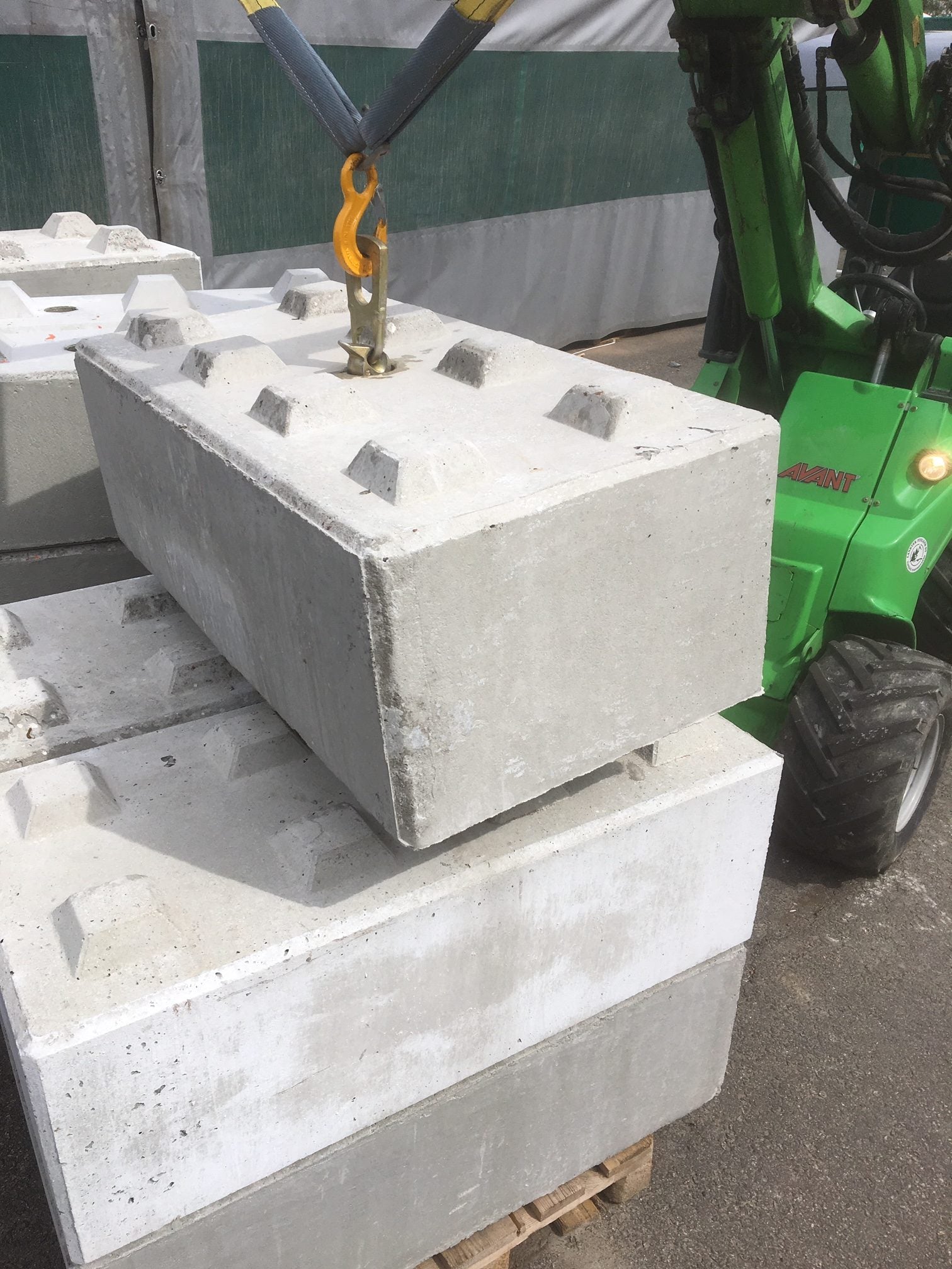 Betonileego 60×40 sarja kuula-ankkurilla 1m - Landtek
