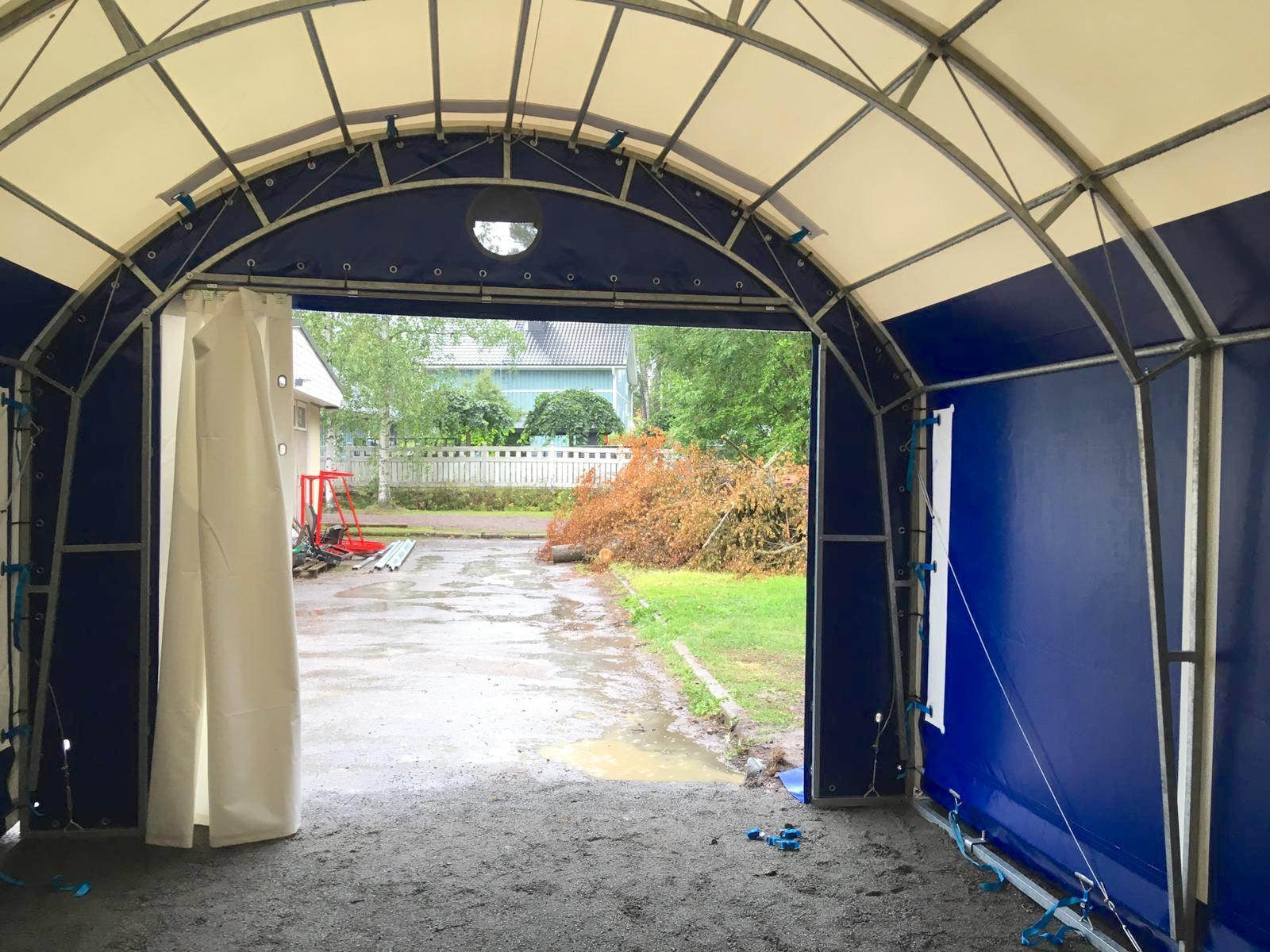 Pressutalli Landtek Hall pitkä 4x10x2 - Landtek