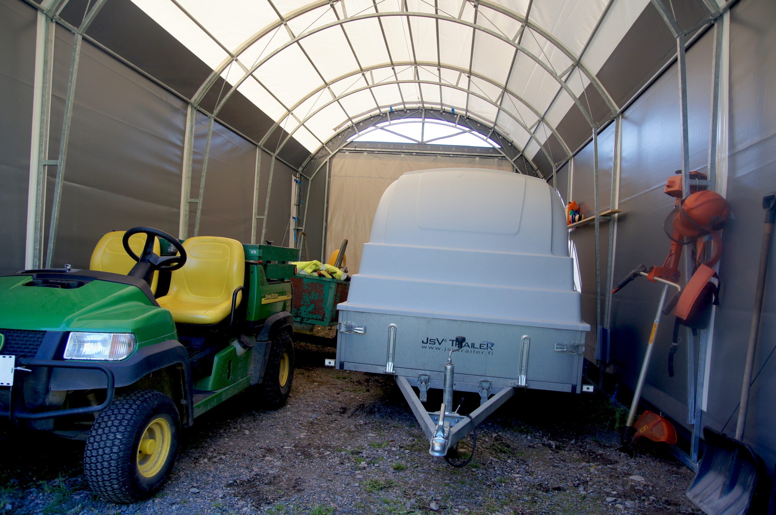 Landtek pressutalli 4x8x2,5 Auto/Venetalli - Landtek