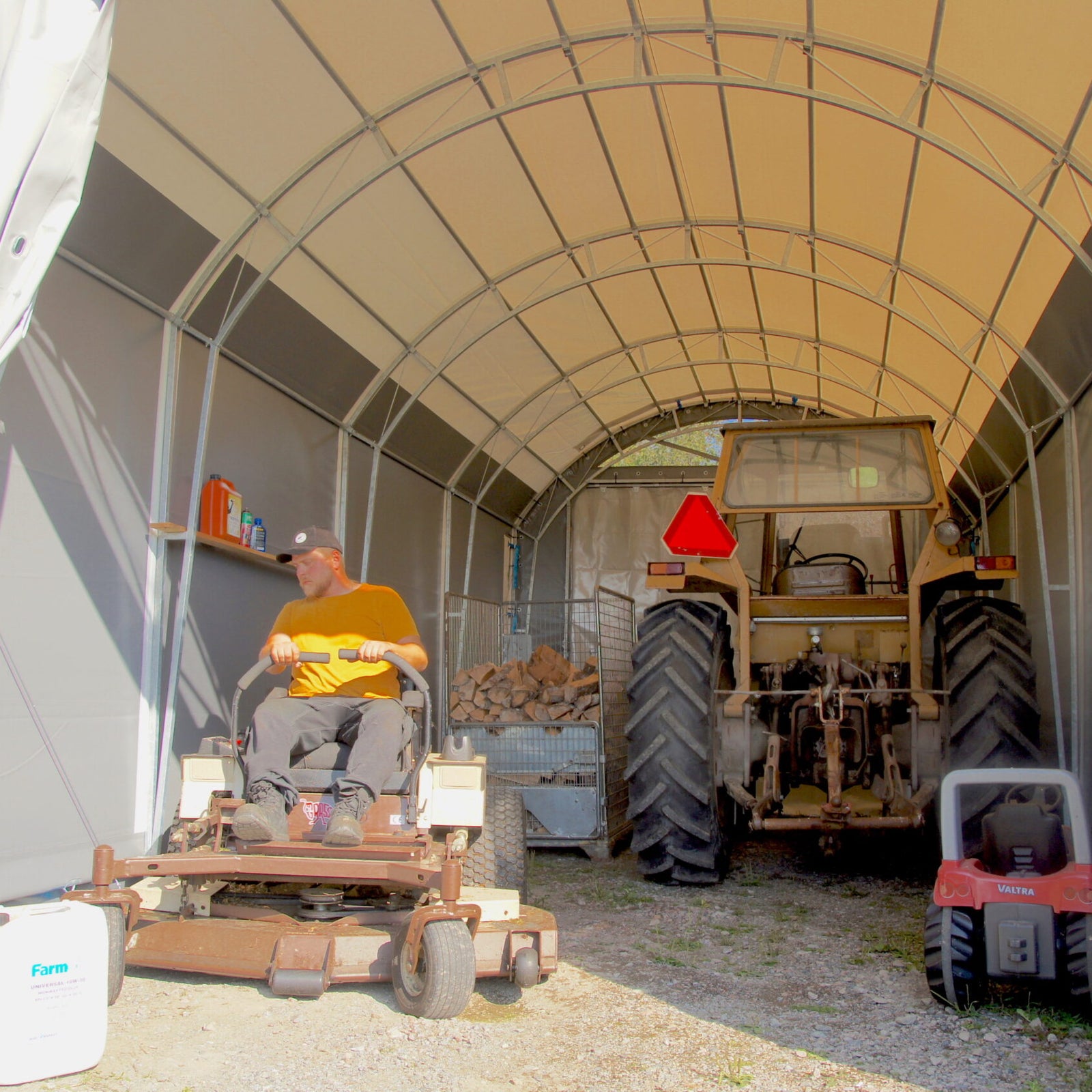 Landtek traktoritalli 4x8x3m - Landtek