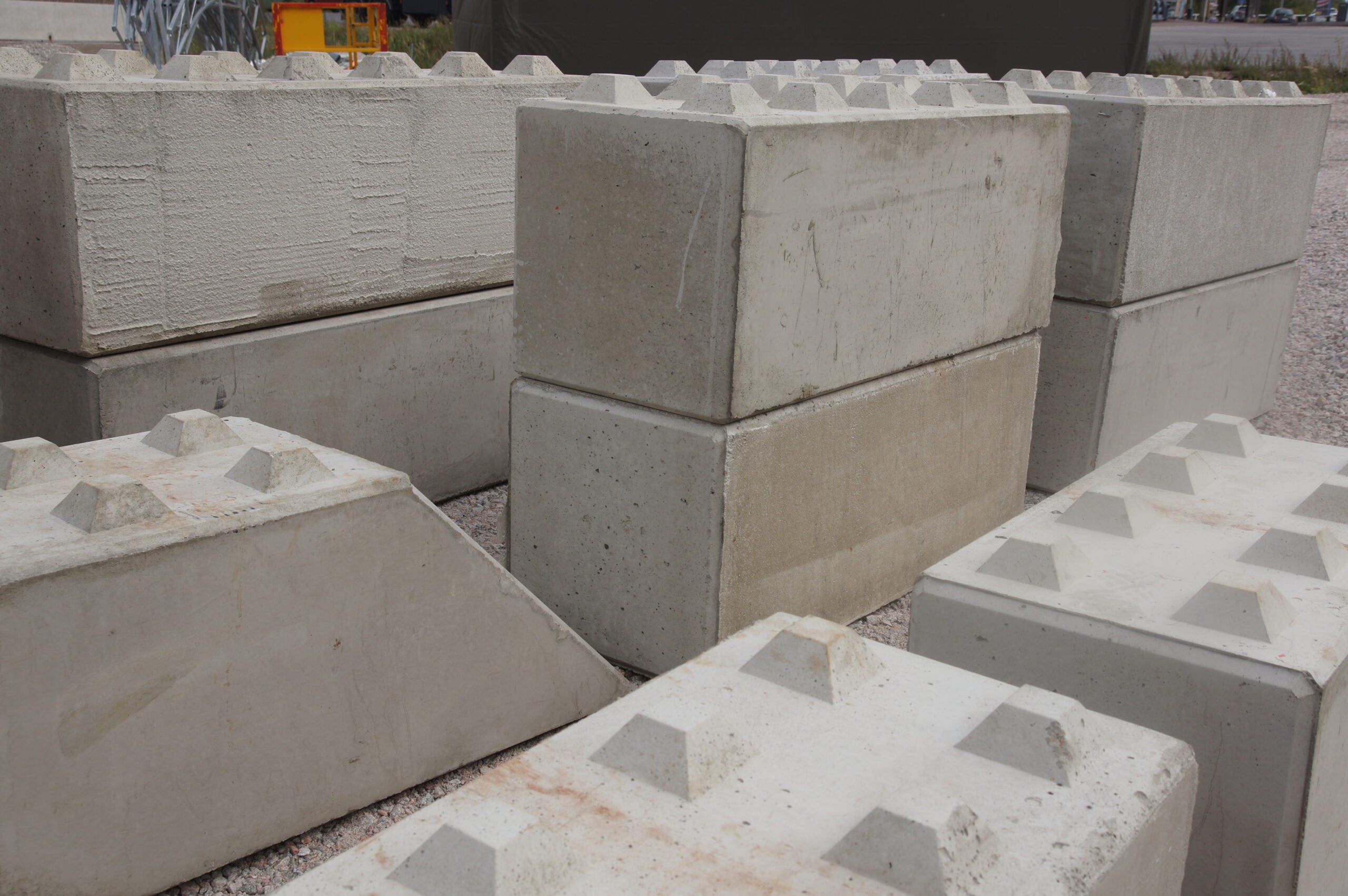 Ajoeste / 80×80-sarja - Landtek