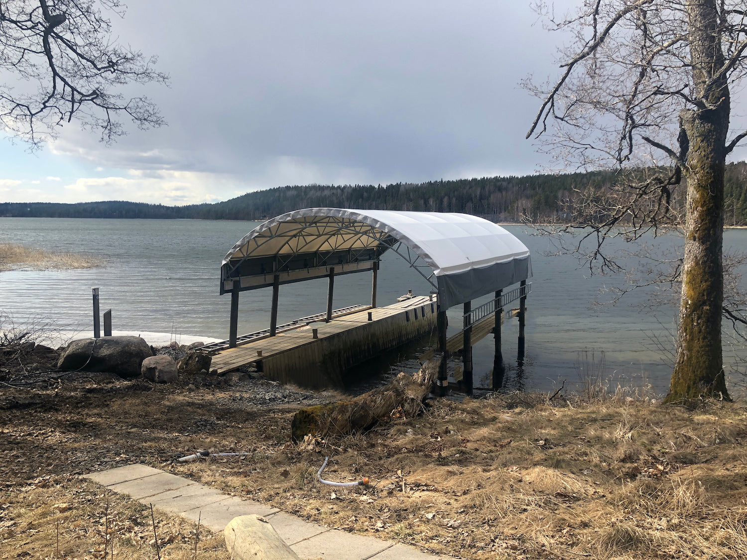 Pöly / melusuojaus. Murskaus, seulonta ja kaivostoiminta - Landtek