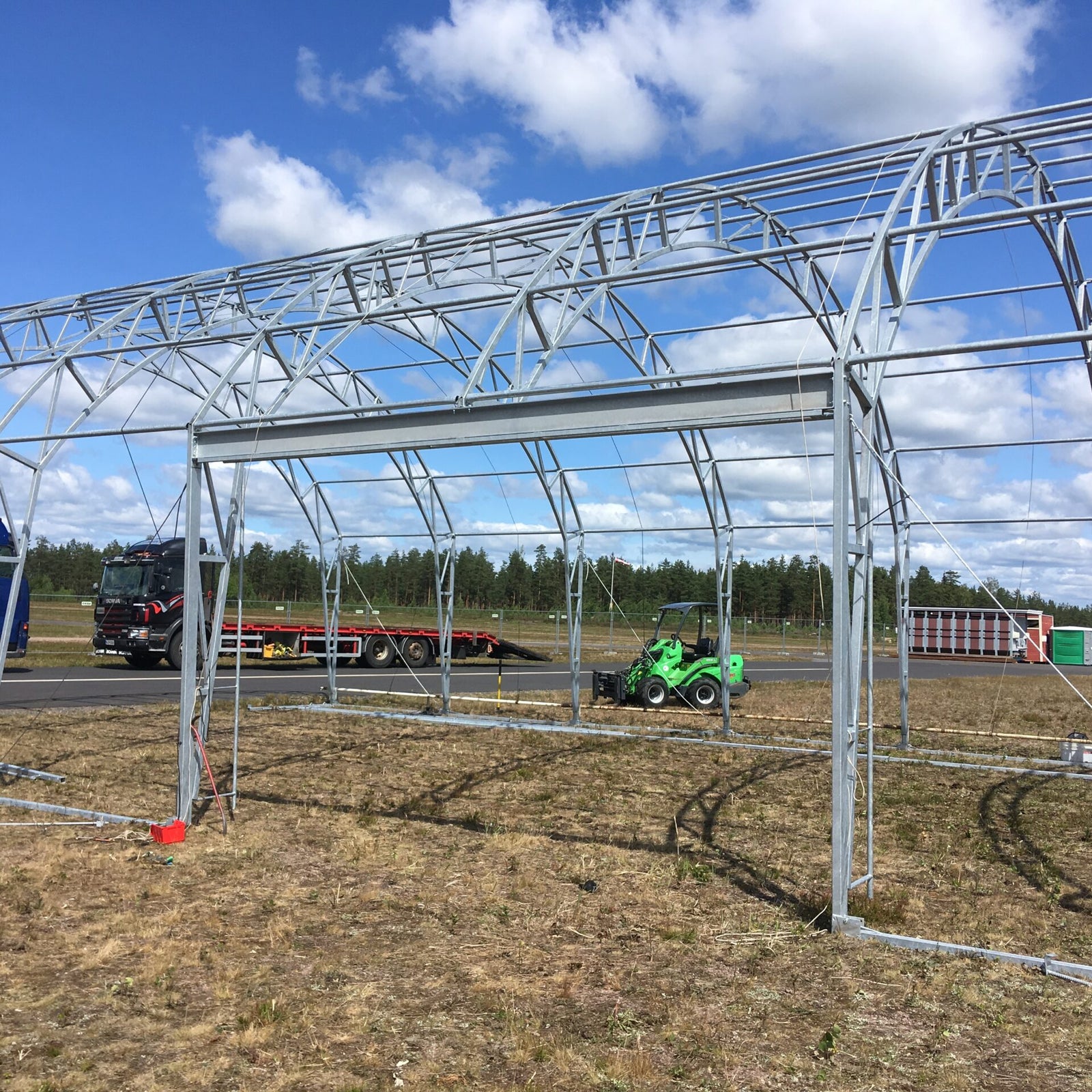 Landtek Pressuhalli 12x20x3,5 - Landtek
