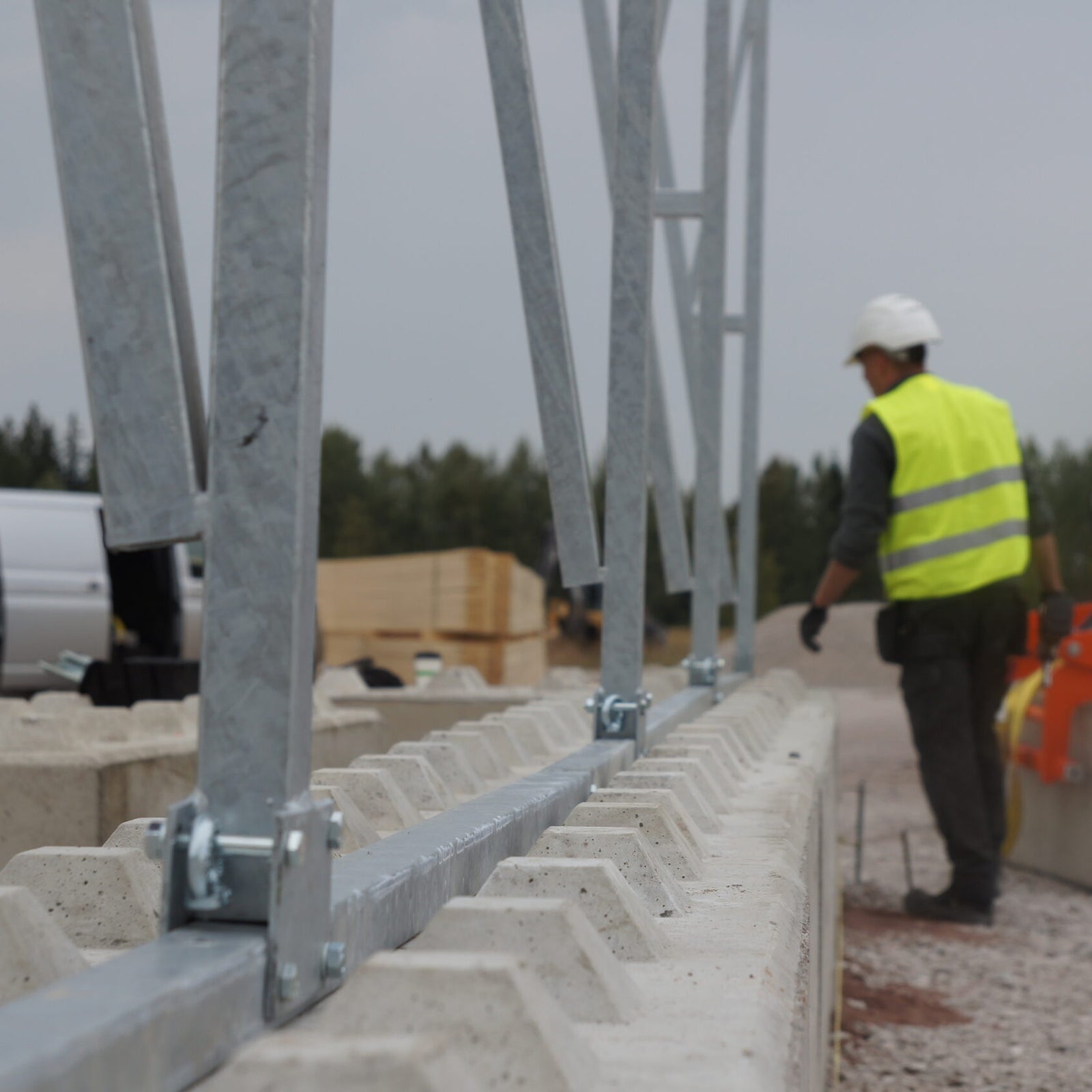 Landtek Hall 12x30x3,5m - Landtek